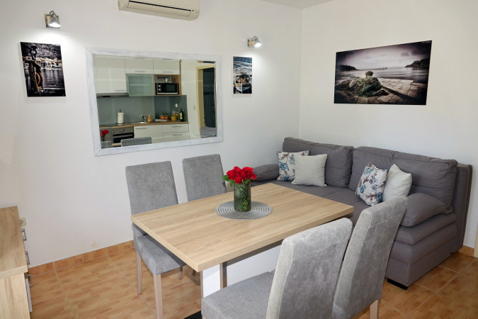 Apartments, Apartments Silvana Makarska