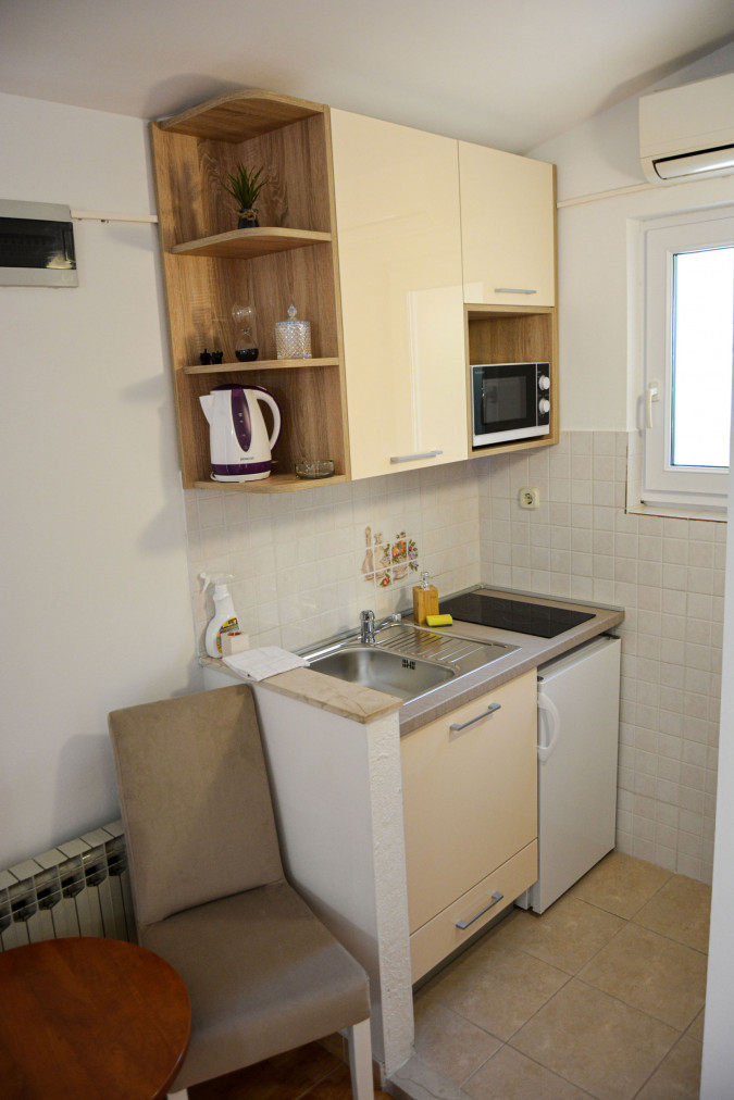 Apartments, Apartments Silvana Makarska